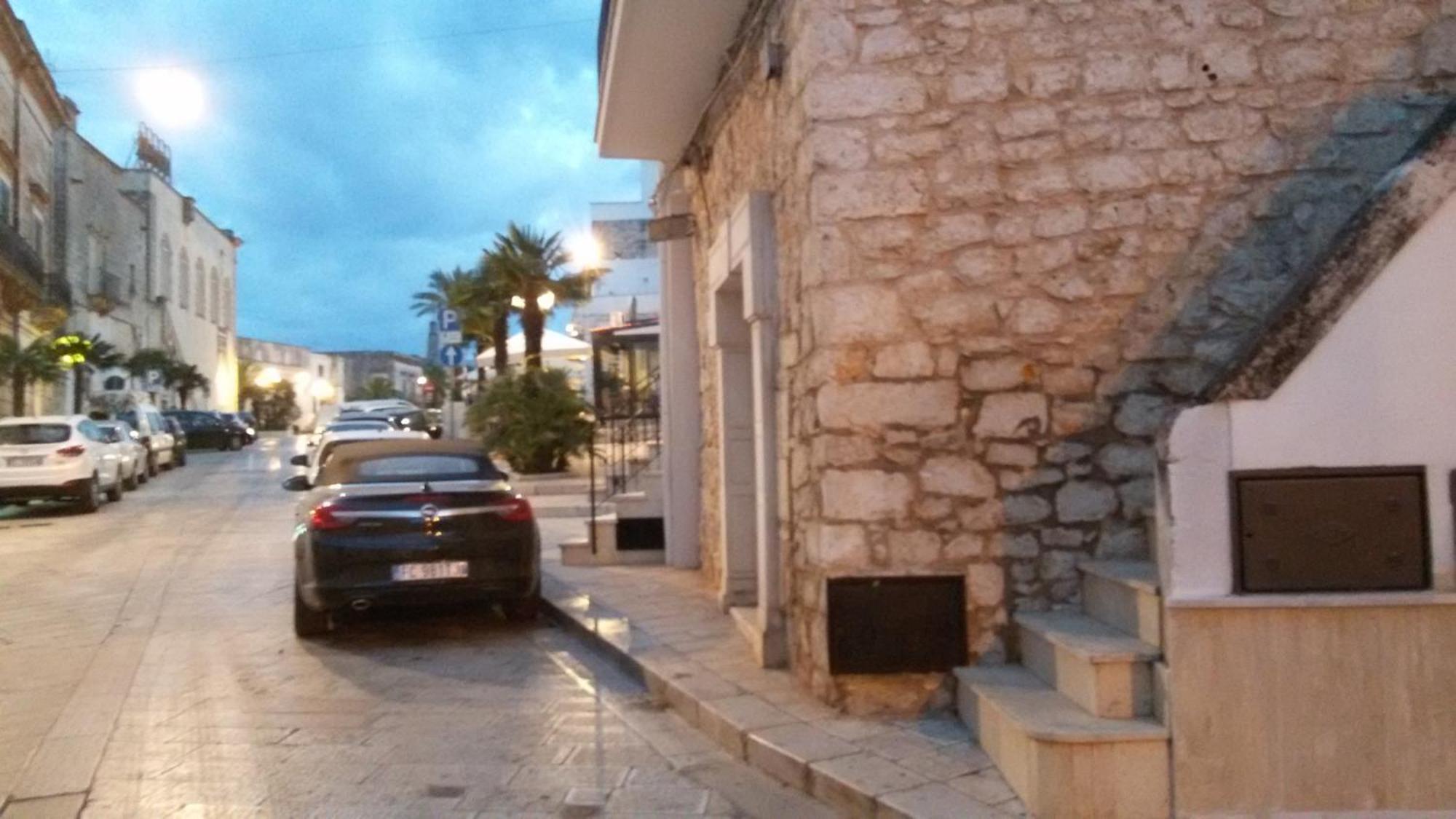 הוילה קרוביניו Casa Corso Vittorio Emanuele 131 מראה חיצוני תמונה